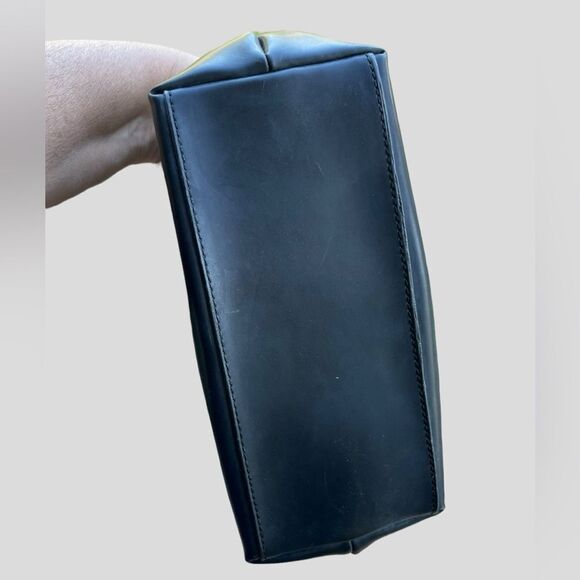 RELIC Vintage Embroidered Small Mini Satchel Purse EUC - Picture 6 of 6